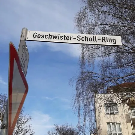 Zuversicht - Fur Eine Nichtraucherin Pansiyon Germering